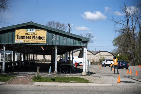 The market will open at 7 a. . Kalamazoo marketplace